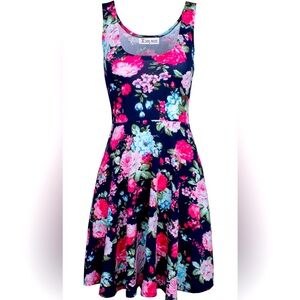 Beautiful easy to wear pull on floral dress sz LG FABRIC: 95% Rayon, 5% Spandex